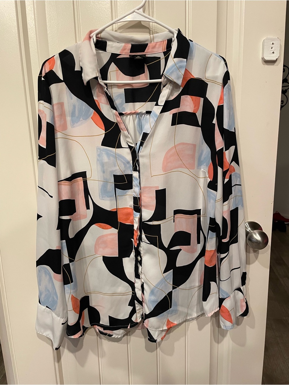 Worthington Multicolor Abstract Print Button-Up Blouse - Picture 3 of 7